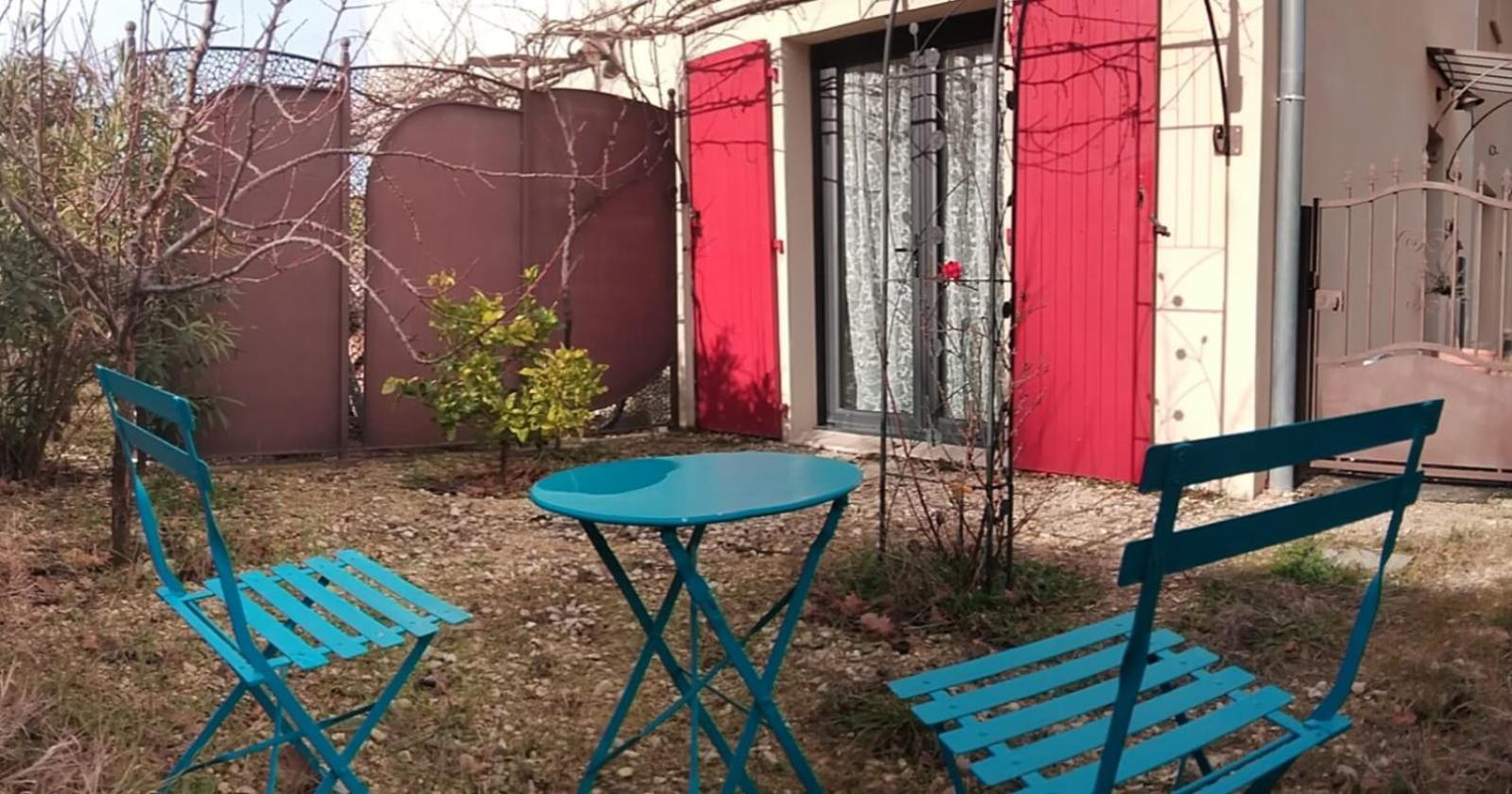 Dunloe Chambre & Terrasse Chez L'Habitant Avec Borne Recharge Electrique Chantemerle-les-Grignan ภายนอก รูปภาพ